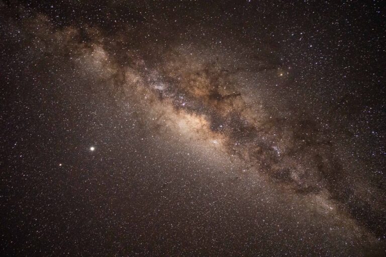 Photo of the Milky Way taken from Pueblo Colorado
